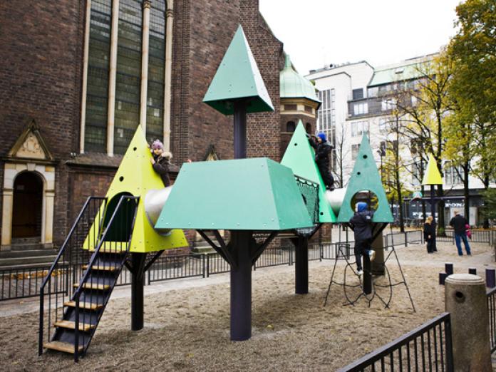 Sankt Nicolai Kirke legeplads – Legeplads i Indre By