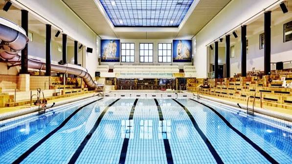 Frederiksberg Svømmehal – Tumlehold i København