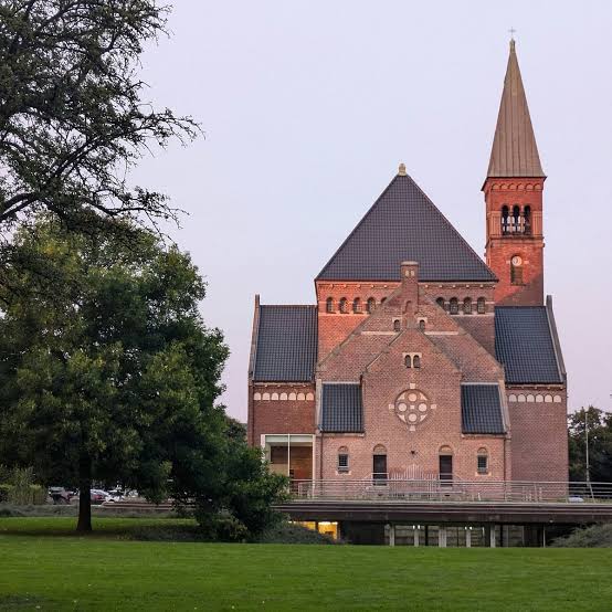 Ansgars Kirke – Babysalmesang i Odense