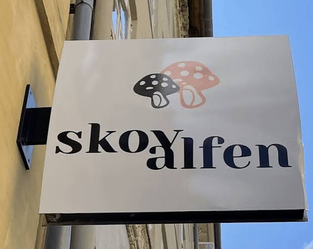 Skovalfen – Legetøj i København