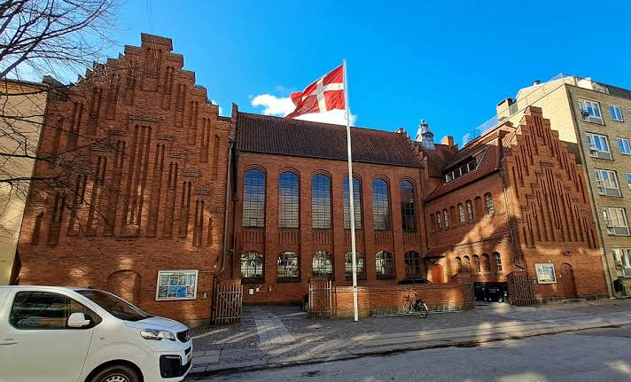 Anna Kirke – Babysalmesang i København