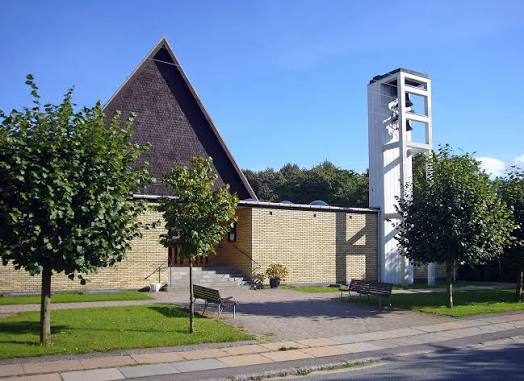 Emdrup Kirke – Babysalmesang i København